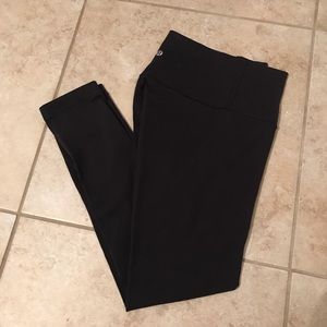 NAVY BLUE Lululemon Wunder Under